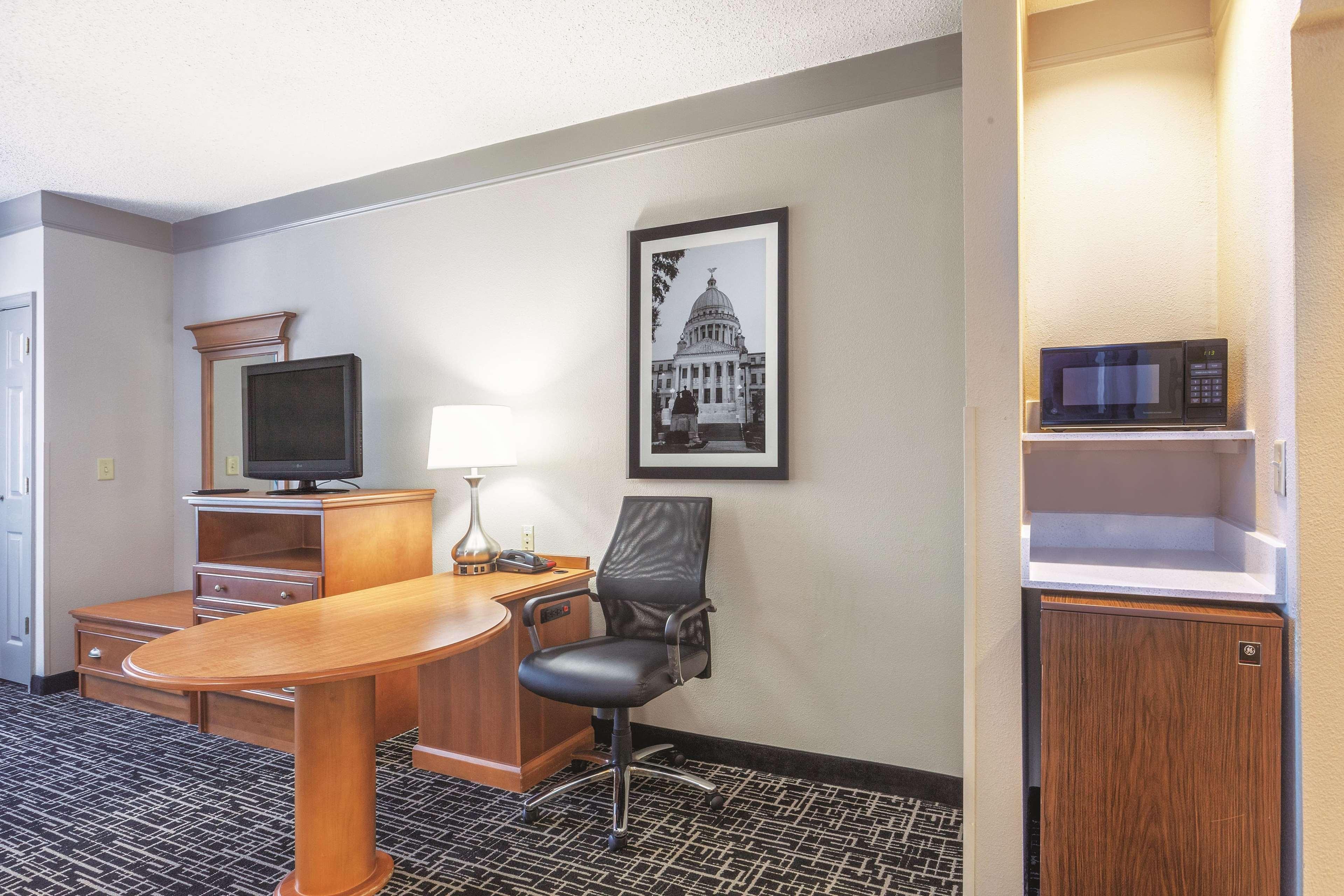 Hotel La Quinta By Wyndham Jackson Airport à Pearl Extérieur photo